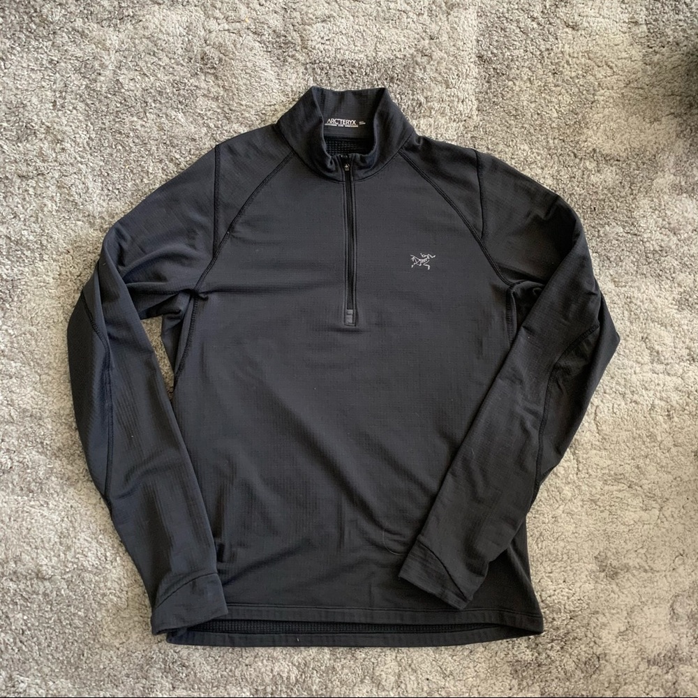 Arc’Teryx Quarter Zip Sweater Top